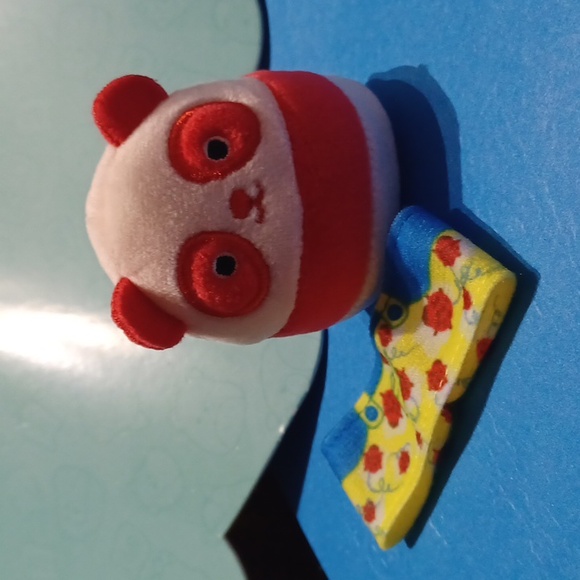 Squishmallows Squishville Blinds Series 12 - Penelope the Panda - Picture 4 of 6